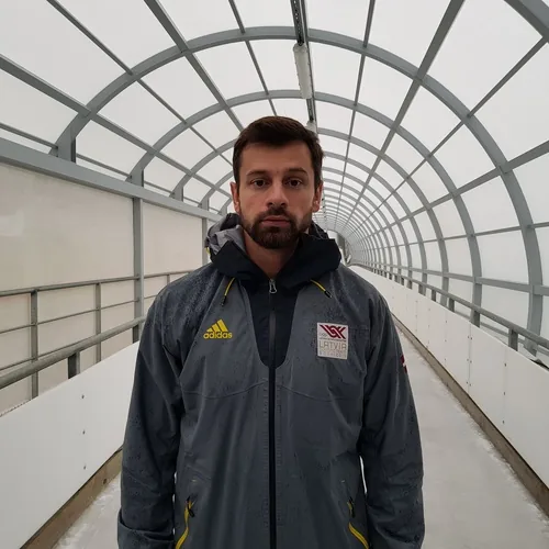 Mārtiņš Dukurs: skeletona sportists, kurš uzvarēja visu